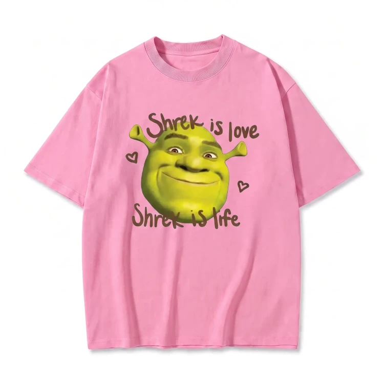 Różowa koszulka Shrek z nadrukiem twarzy Shreka i napisem Shrek Is Love Shrek Is Life