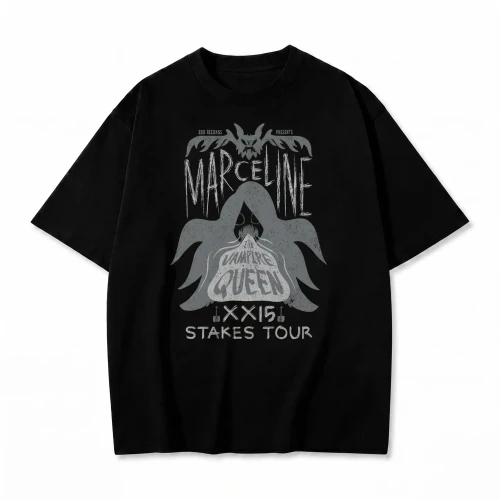 Czarna koszulka Pora na Przygodę z nadrukiem Marceline i napisem Vampire Queen Stakes Tour