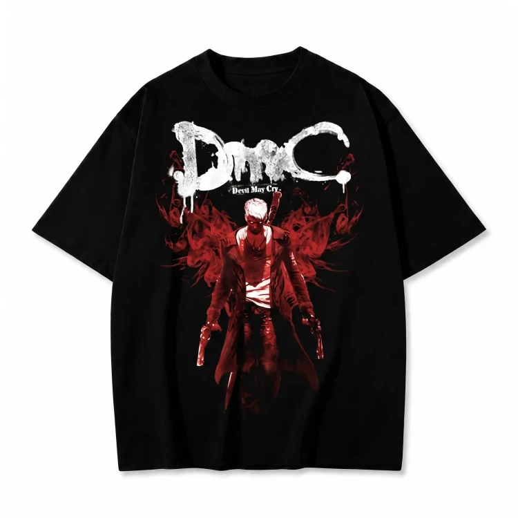 Czarna koszulka Devil May Cry z nadrukiem Dantego i logo DmC