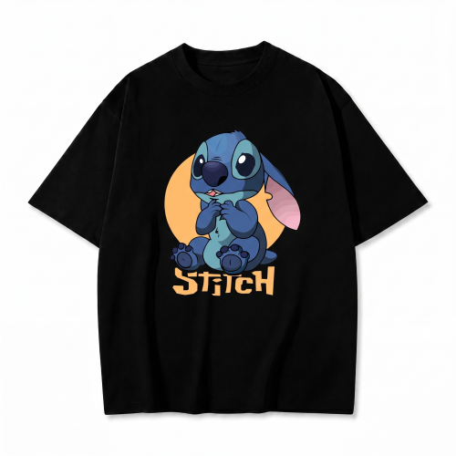 Czarna koszulka Lilo i Stitch z nadrukiem siedzącego Stitcha i napisem Stitch