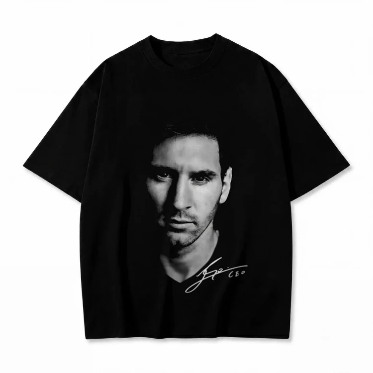 Czarna koszulka Lionel Messi z nadrukiem portretu i autografem