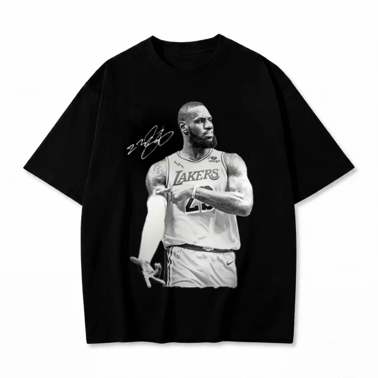 Czarna koszulka LeBron James z nadrukiem portretu i autografem