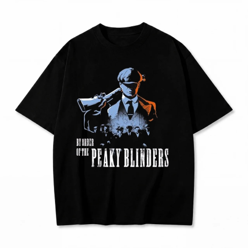Czarna koszulka Peaky Blinders z nadrukiem By Order of the Peaky Blinders z postacią