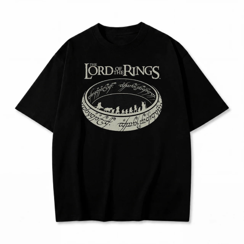 Czarna koszulka Władca Pierścieni z nadrukiem Jedynego Pierścienia i logo The Lord of the Rings