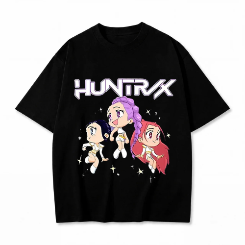 Czarna koszulka K-pop Demon Hunters z nadrukiem Huntrix – Rumi, Mira i Zoey w wersji chibi