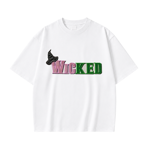 Biała koszulka Wicked z nadrukiem logo i kapelusza