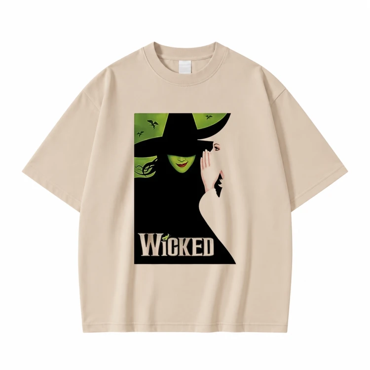 Beżowa koszulka Wicked z nadrukiem sylwetki czarownicy