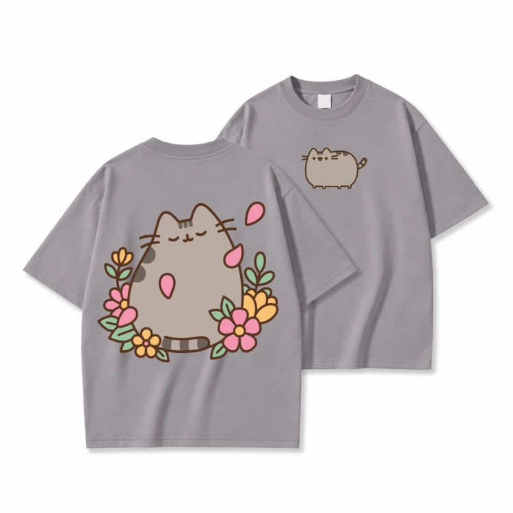 Szara koszulka Pusheen w Kwiatach - nadruk na plecach i mały kotek z przodu