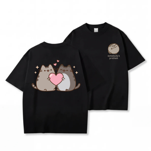 Czarna koszulka Pusheen Somebody's Problem - kotki z serduszkiem na plecach i napis z przodu
